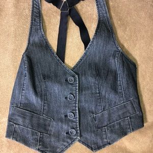 DENIM SUSPENDER CROP VEST